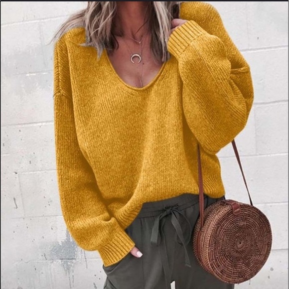 Sweaters - MUSTARD YELLOW V-NECK SWEATER
